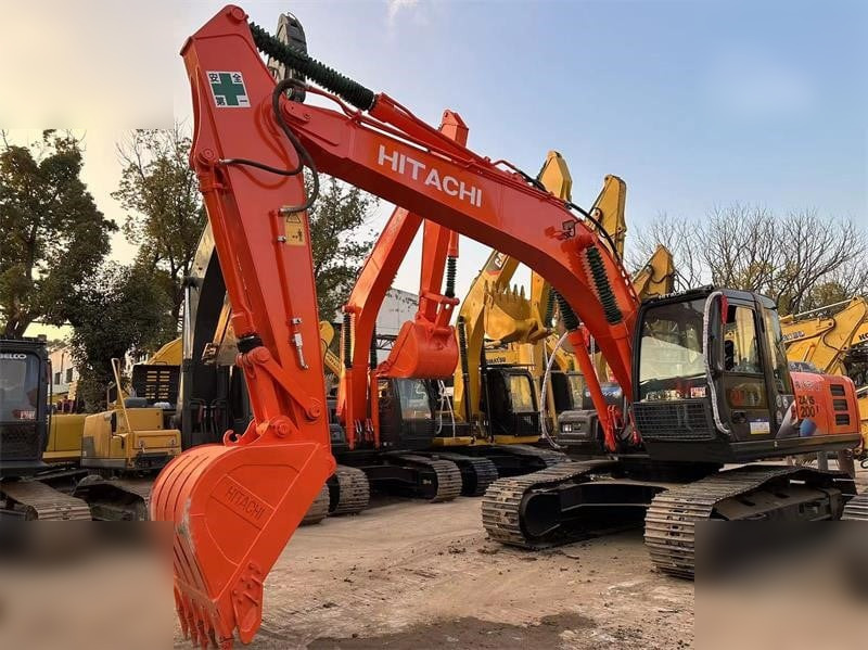 HITACHI ZX200-3G - Kettenbagger: das Bild 3 HITACHI ZX200-3G - Kettenbagger: das Bild 3