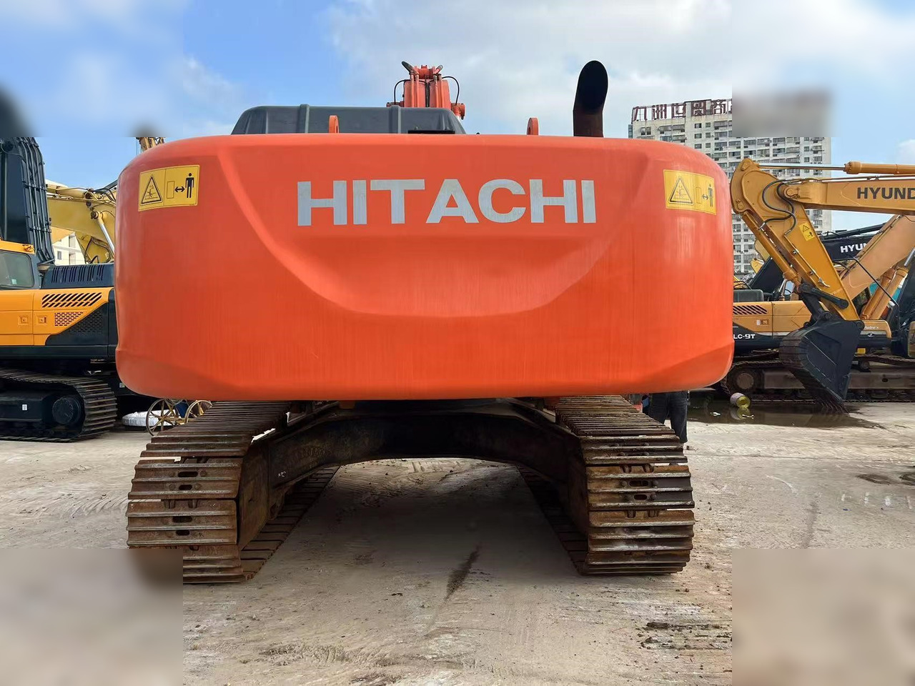 HITACHI ZX350H-5G - Kettenbagger: das Bild 3 HITACHI ZX350H-5G - Kettenbagger: das Bild 3