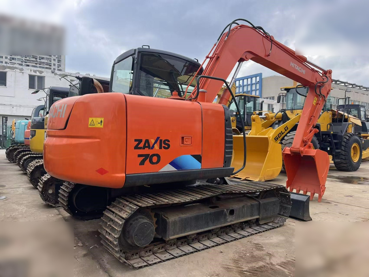 HITACHI ZX70-5G - Kettenbagger: das Bild 4 HITACHI ZX70-5G - Kettenbagger: das Bild 4