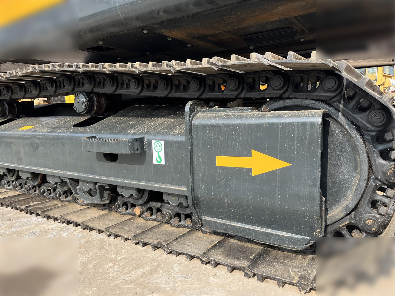 Kettenbagger HYUNDAI ROBEX 220 LC-9S: das Bild 8