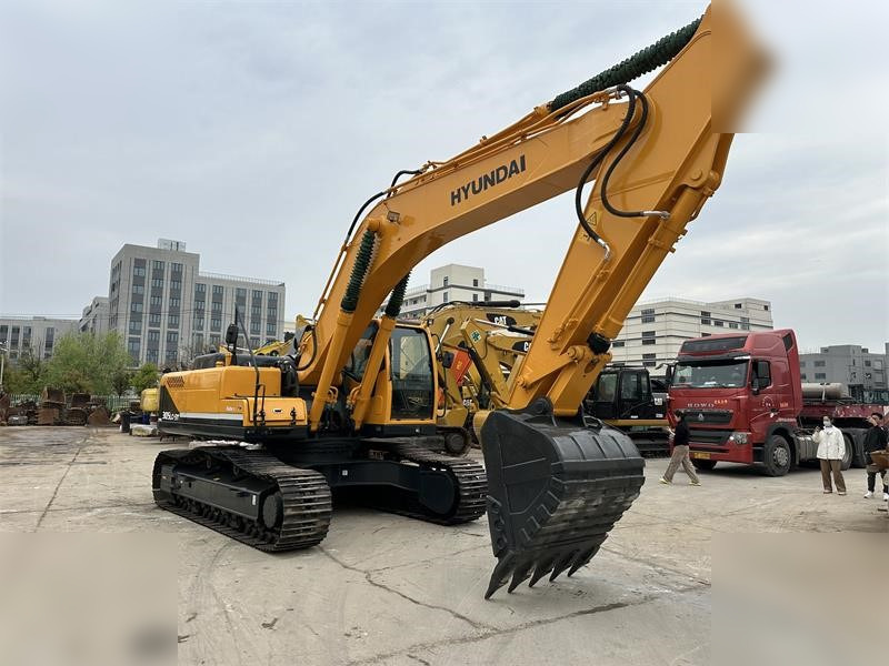 HYUNDAI ROBEX 305 LC-9T - Kettenbagger: das Bild 3 HYUNDAI ROBEX 305 LC-9T - Kettenbagger: das Bild 3