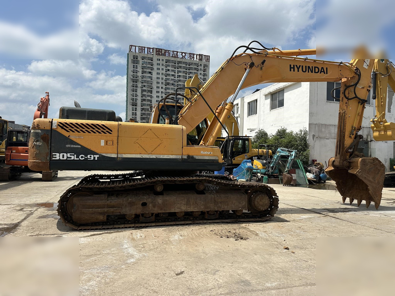 HYUNDAI ROBEX 305 LC-9T - Kettenbagger: das Bild 1 HYUNDAI ROBEX 305 LC-9T - Kettenbagger: das Bild 1