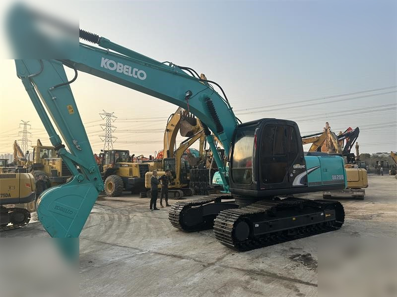 KOBELCO SK200-6E - Kettenbagger: das Bild 2 KOBELCO SK200-6E - Kettenbagger: das Bild 2