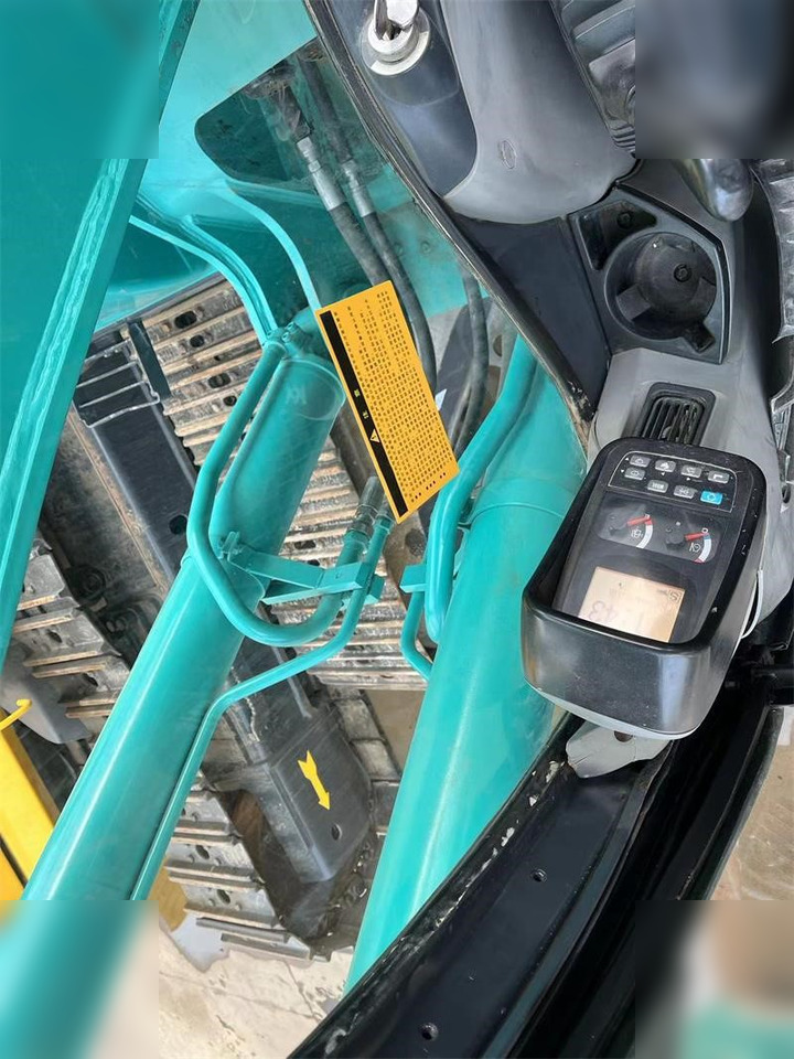 KOBELCO SK200-8 - Kettenbagger: das Bild 5 KOBELCO SK200-8 - Kettenbagger: das Bild 5