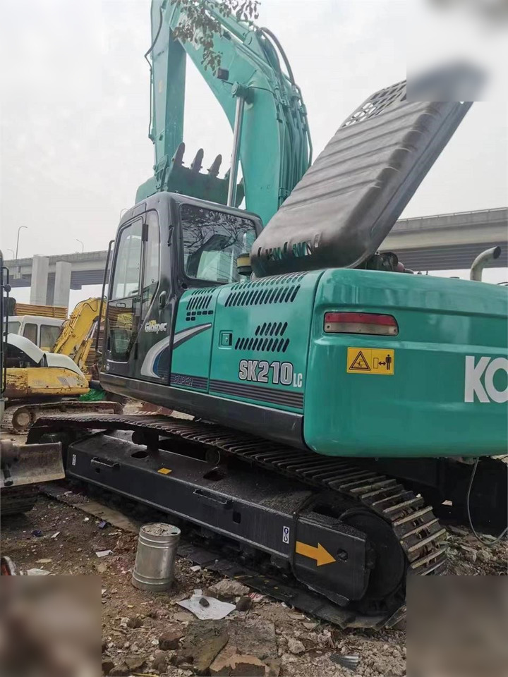KOBELCO SK210 LC-8 - Kettenbagger: das Bild 4 KOBELCO SK210 LC-8 - Kettenbagger: das Bild 4