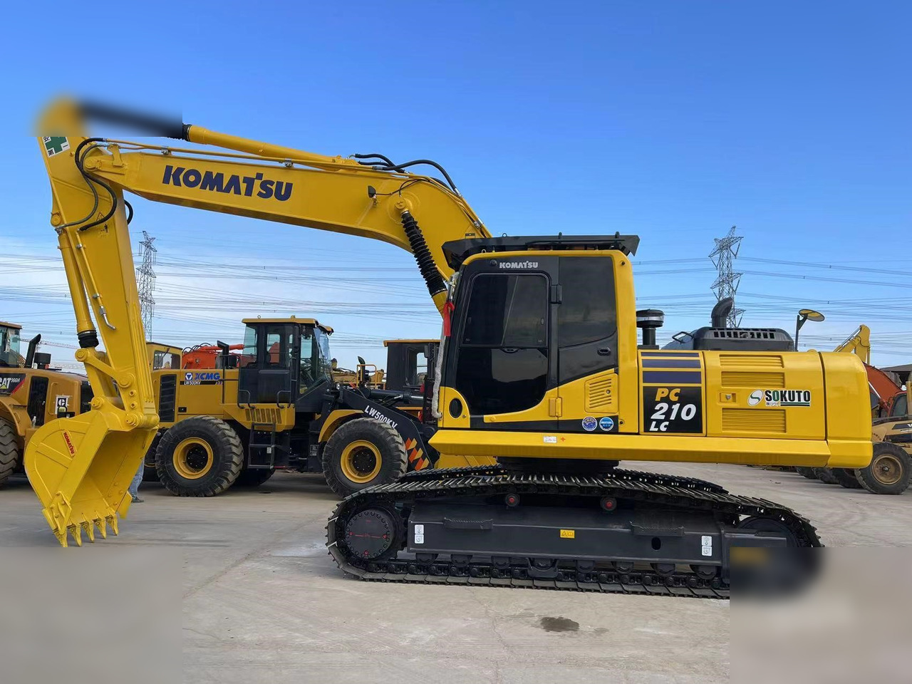 KOMATSU PC210 LC-8 - Kettenbagger: das Bild 4 KOMATSU PC210 LC-8 - Kettenbagger: das Bild 4