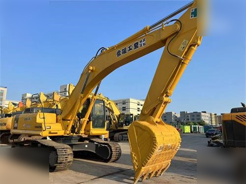 KOMATSU PC350-7 - Kettenbagger: das Bild 2 KOMATSU PC350-7 - Kettenbagger: das Bild 2
