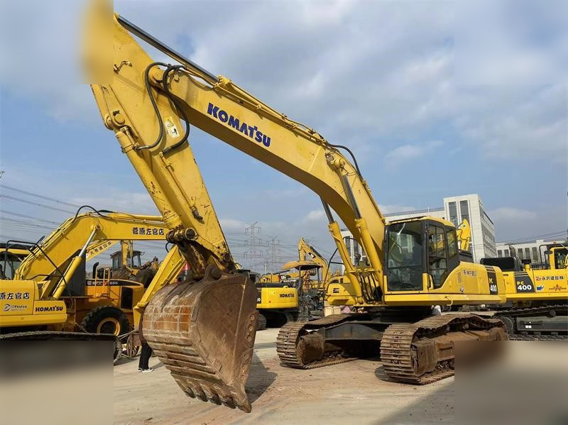 KOMATSU PC400-7 - Kettenbagger: das Bild 4 KOMATSU PC400-7 - Kettenbagger: das Bild 4