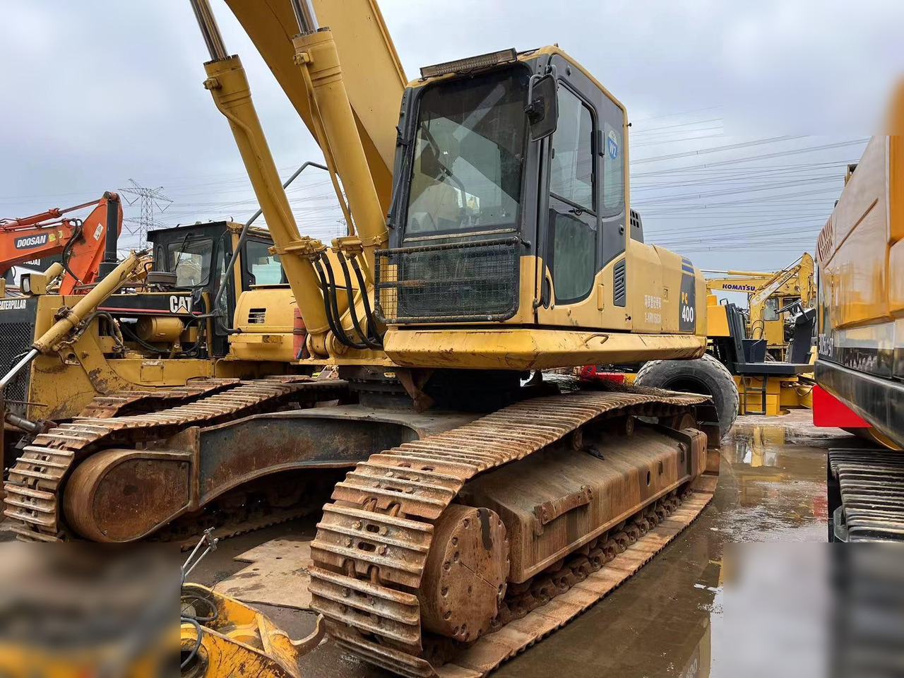 KOMATSU PC400-8 - Kettenbagger: das Bild 5 KOMATSU PC400-8 - Kettenbagger: das Bild 5