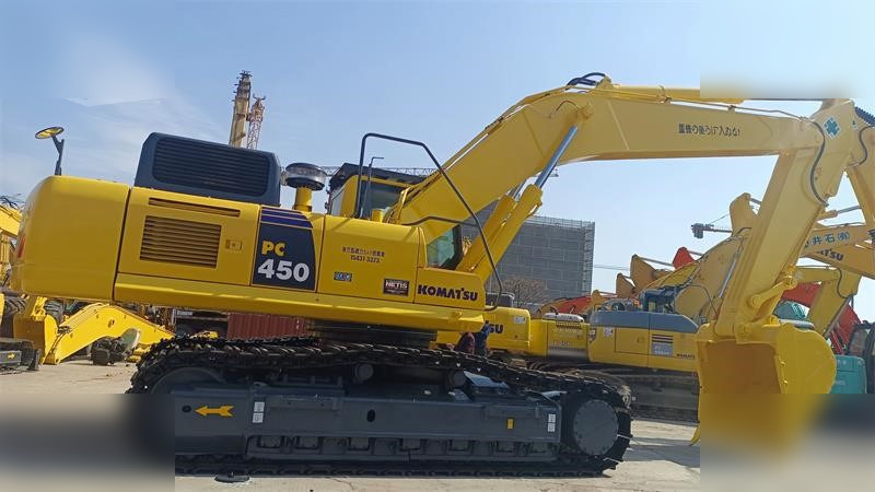 KOMATSU PC450-8 - Kettenbagger: das Bild 1 KOMATSU PC450-8 - Kettenbagger: das Bild 1