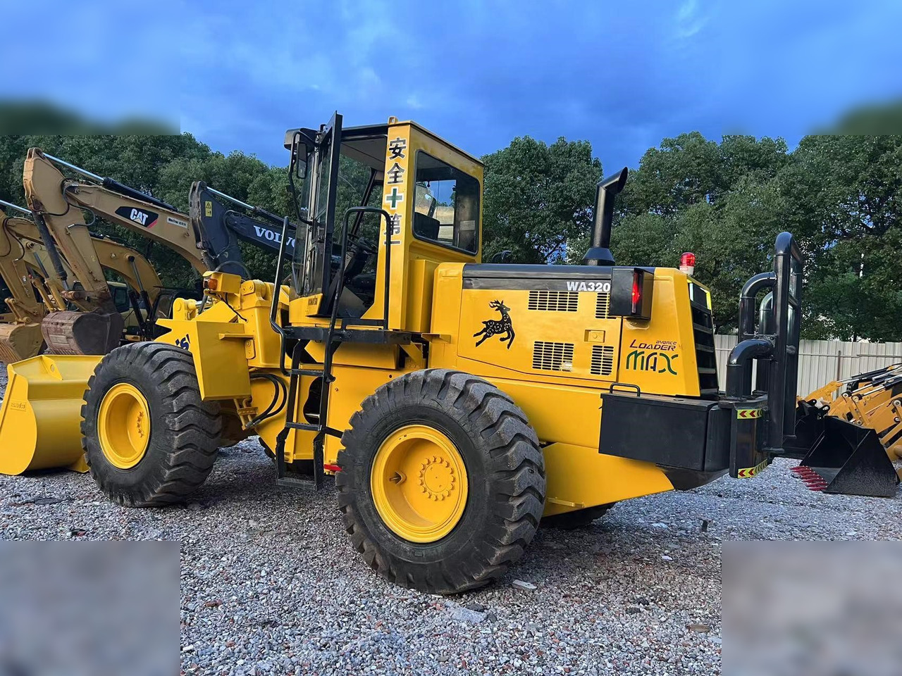 KOMATSU WA320-3 - Radlader: das Bild 2 KOMATSU WA320-3 - Radlader: das Bild 2