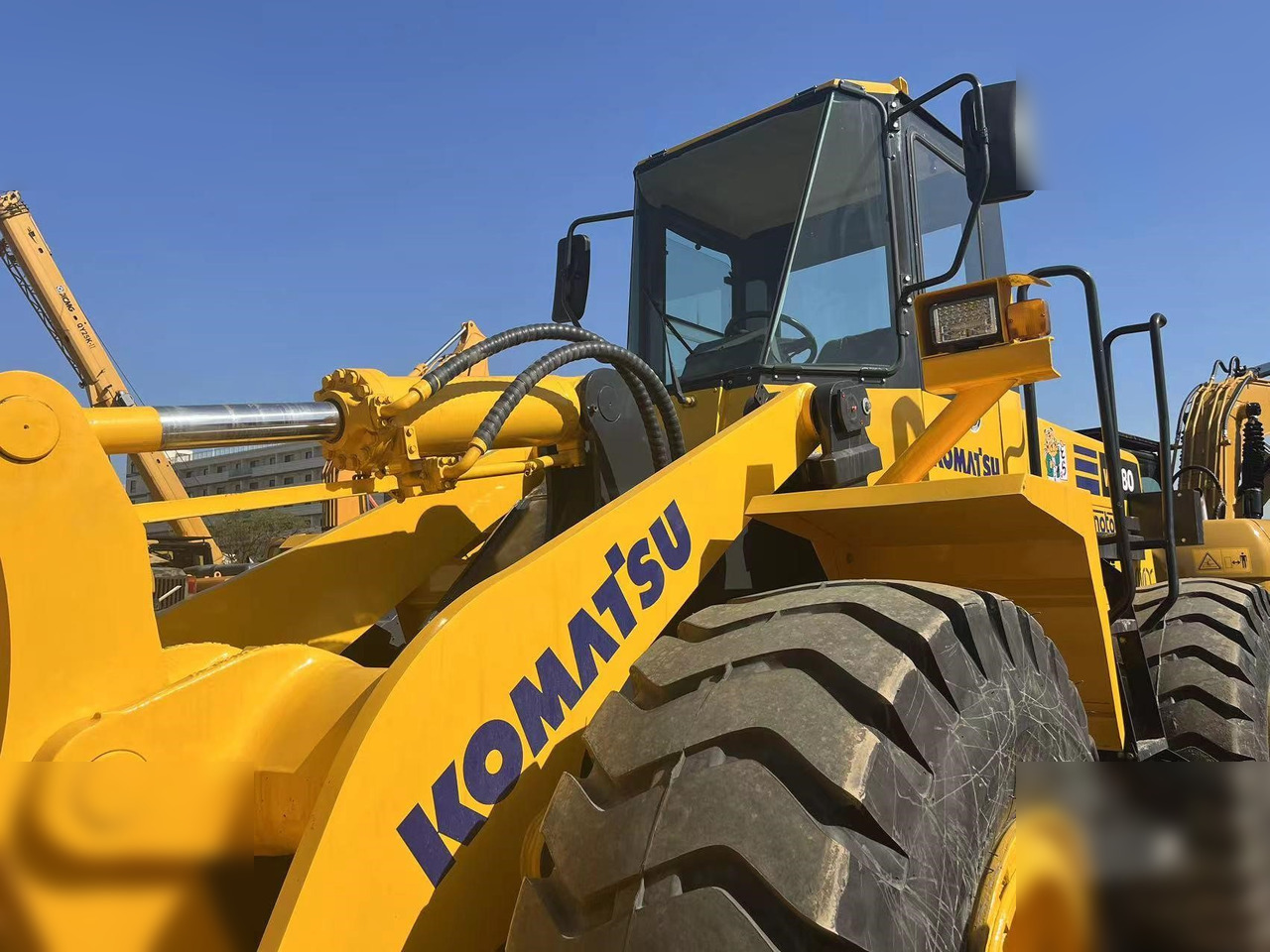KOMATSU WA380-3 - Radlader: das Bild 4 KOMATSU WA380-3 - Radlader: das Bild 4