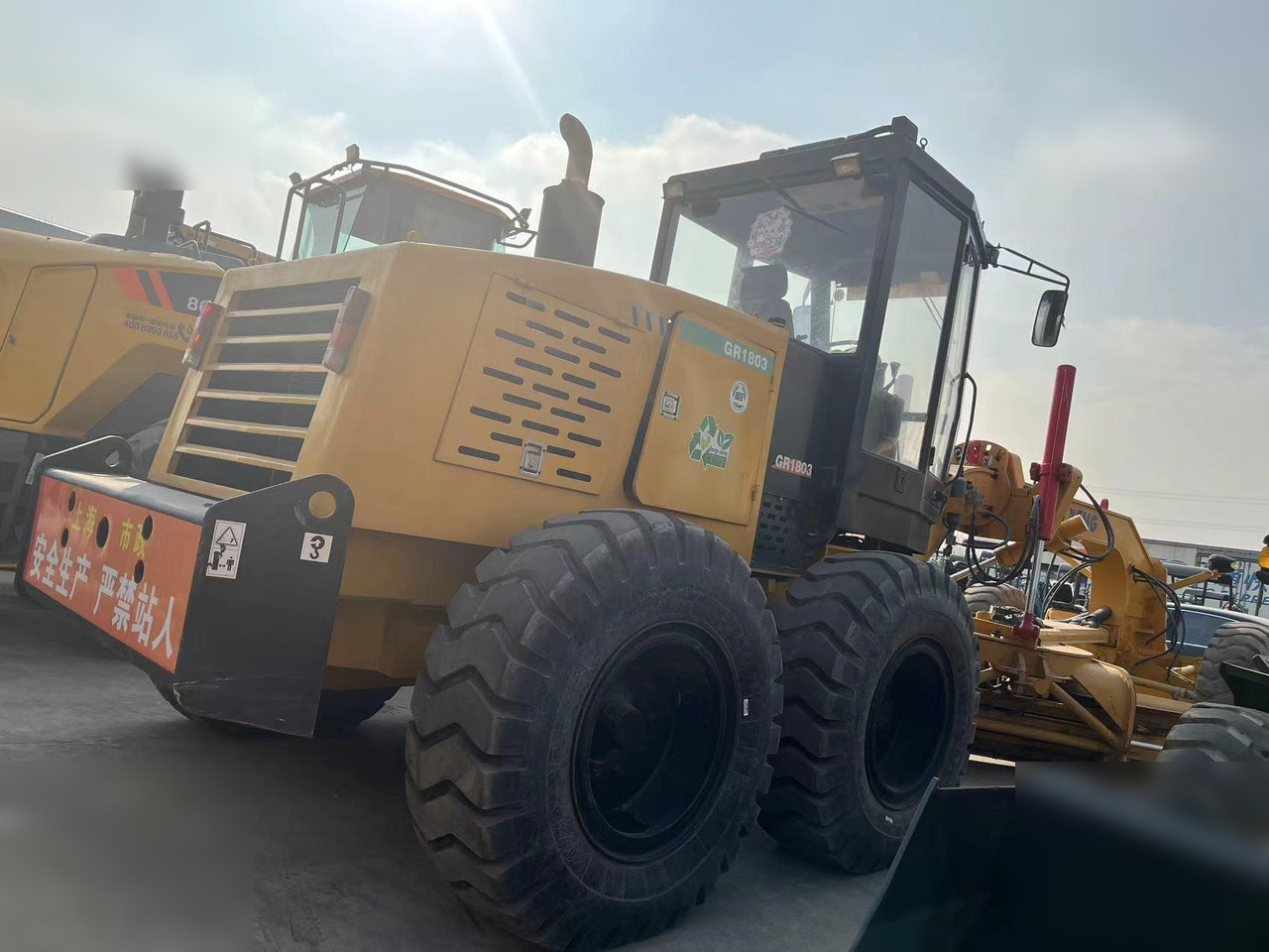 XCMG GR1803 - Grader: das Bild 1 XCMG GR1803 - Grader: das Bild 1