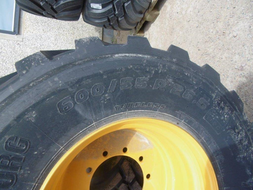 Trelleborg Twin 4 st fabriksnya 600-55/26,5 - Reifen für Baumaschine: das Bild 3 Trelleborg Twin 4 st fabriksnya 600-55/26,5 - Reifen für Baumaschine: das Bild 3