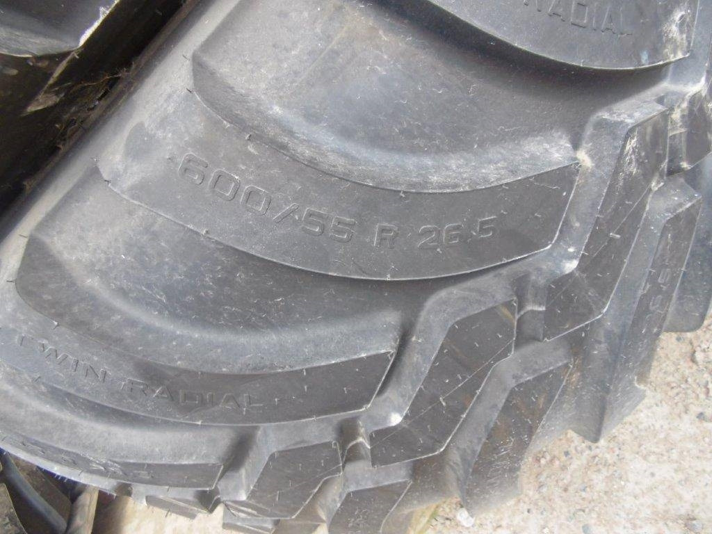 Trelleborg Twin 4 st fabriksnya 600-55/26,5 - Reifen für Baumaschine: das Bild 1 Trelleborg Twin 4 st fabriksnya 600-55/26,5 - Reifen für Baumaschine: das Bild 1