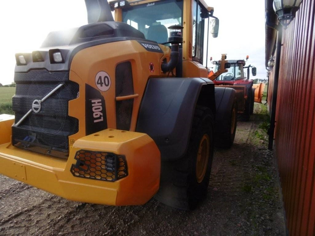 Volvo L 90 H - Radlader: das Bild 1 Volvo L 90 H - Radlader: das Bild 1