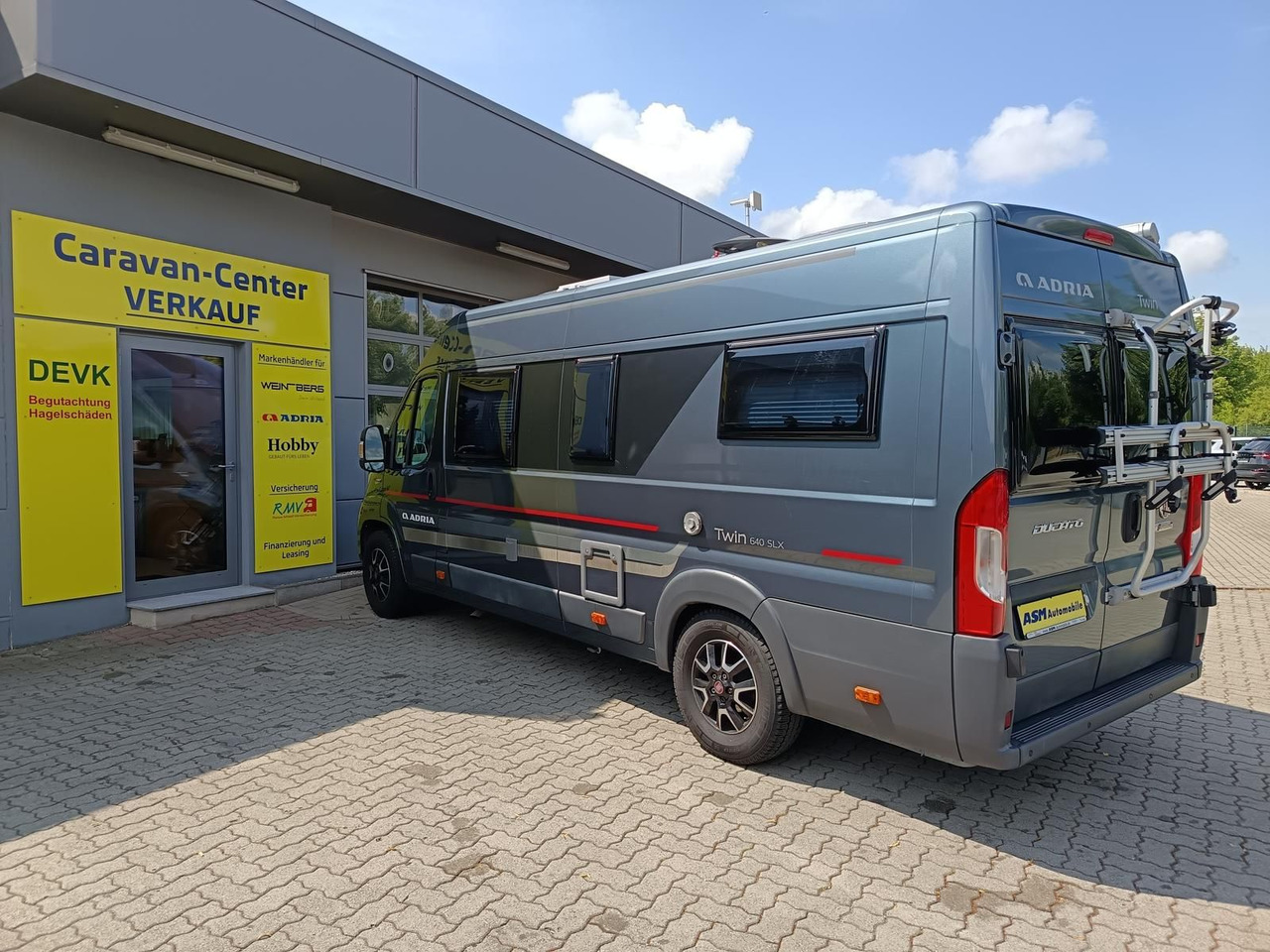 Adria Twin 640SLX Platinum*MARKISE*TV*SAT*FAHRRADTRÄG. - Camper Van: das Bild 5 Adria Twin 640SLX Platinum*MARKISE*TV*SAT*FAHRRADTRÄG. - Camper Van: das Bild 5