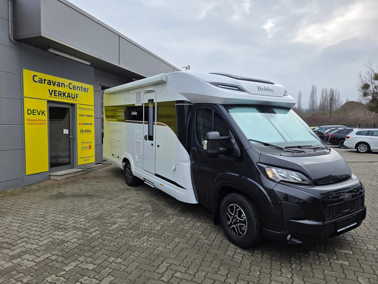 Hobby Maxia T 740 WE*130 kW*AHK*SOFORT - Teilintegriertes Wohnmobil: das Bild 3 Hobby Maxia T 740 WE*130 kW*AHK*SOFORT - Teilintegriertes Wohnmobil: das Bild 3