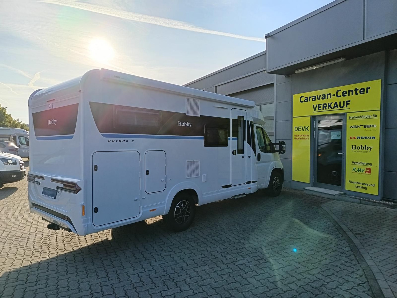 Hobby Ontour C680 GE*AUTOMATIK*LITHIUM*MARKISE*SOFORT* - Teilintegriertes Wohnmobil: das Bild 4 Hobby Ontour C680 GE*AUTOMATIK*LITHIUM*MARKISE*SOFORT* - Teilintegriertes Wohnmobil: das Bild 4