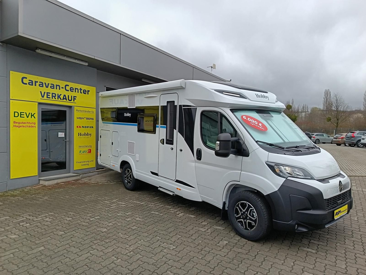 Hobby Ontour C680 GE*AUTOMATIK*LITHIUM*MARKISE*SOFORT* - Teilintegriertes Wohnmobil: das Bild 2 Hobby Ontour C680 GE*AUTOMATIK*LITHIUM*MARKISE*SOFORT* - Teilintegriertes Wohnmobil: das Bild 2