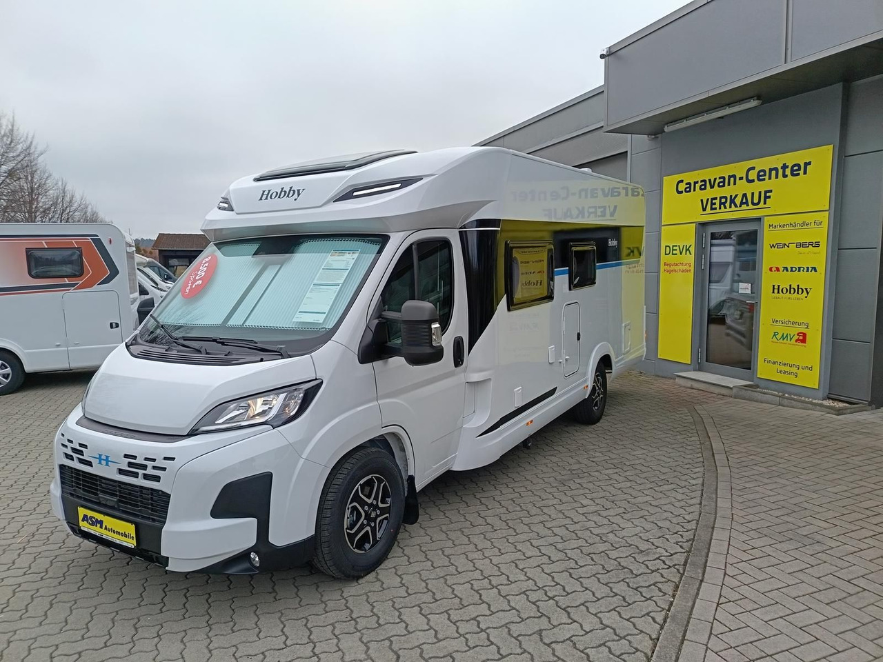 Hobby Ontour T 700 FH*180PS*CAMPERNET*LITHIUM*MARKISE* - Teilintegriertes Wohnmobil: das Bild 4 Hobby Ontour T 700 FH*180PS*CAMPERNET*LITHIUM*MARKISE* - Teilintegriertes Wohnmobil: das Bild 4