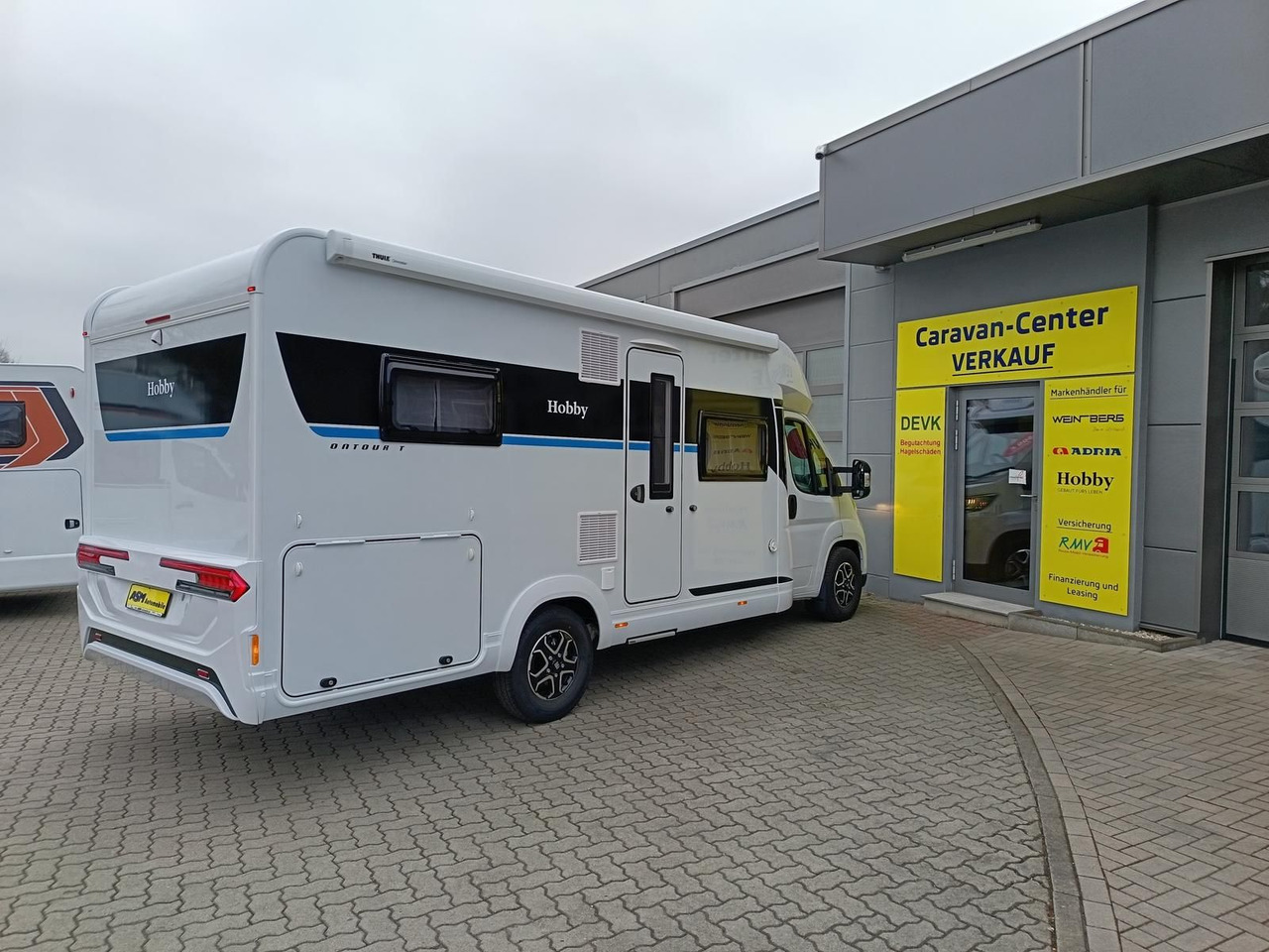 Hobby Ontour T 700 FH*180PS*CAMPERNET*LITHIUM*MARKISE* - Teilintegriertes Wohnmobil: das Bild 5 Hobby Ontour T 700 FH*180PS*CAMPERNET*LITHIUM*MARKISE* - Teilintegriertes Wohnmobil: das Bild 5