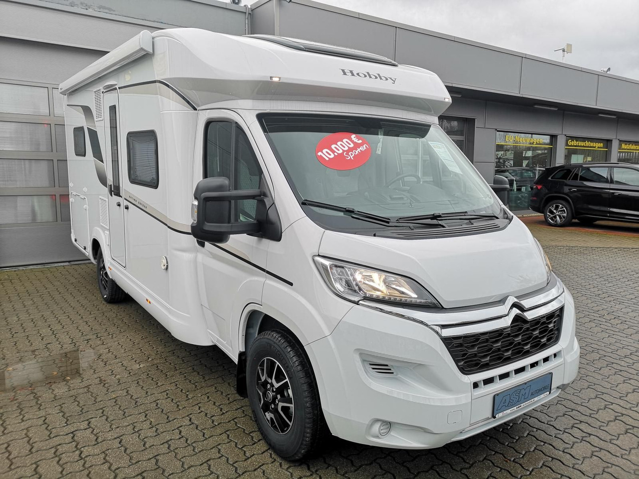Hobby Optima T65 HFL ONTOUR *165PS*AHK*MARKISE*SOFORT* - Teilintegriertes Wohnmobil: das Bild 2 Hobby Optima T65 HFL ONTOUR *165PS*AHK*MARKISE*SOFORT* - Teilintegriertes Wohnmobil: das Bild 2