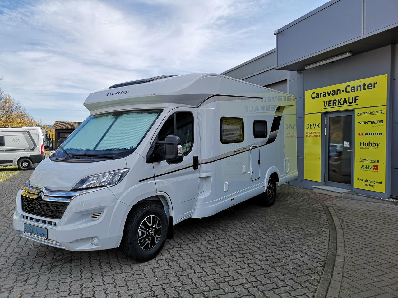Hobby Optima T65 HFL ONTOUR *165PS*AHK*MARKISE*SOFORT* - Teilintegriertes Wohnmobil: das Bild 3 Hobby Optima T65 HFL ONTOUR *165PS*AHK*MARKISE*SOFORT* - Teilintegriertes Wohnmobil: das Bild 3