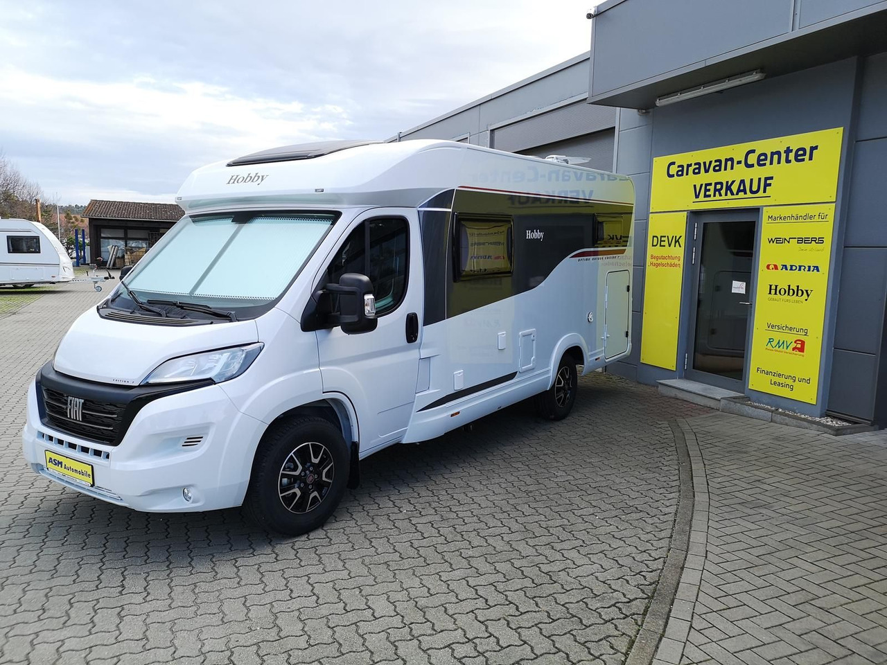 Hobby Optima V65 GE Edition F*AHK*MARKISE*NAVI*SOFORT* - Teilintegriertes Wohnmobil: das Bild 4 Hobby Optima V65 GE Edition F*AHK*MARKISE*NAVI*SOFORT* - Teilintegriertes Wohnmobil: das Bild 4