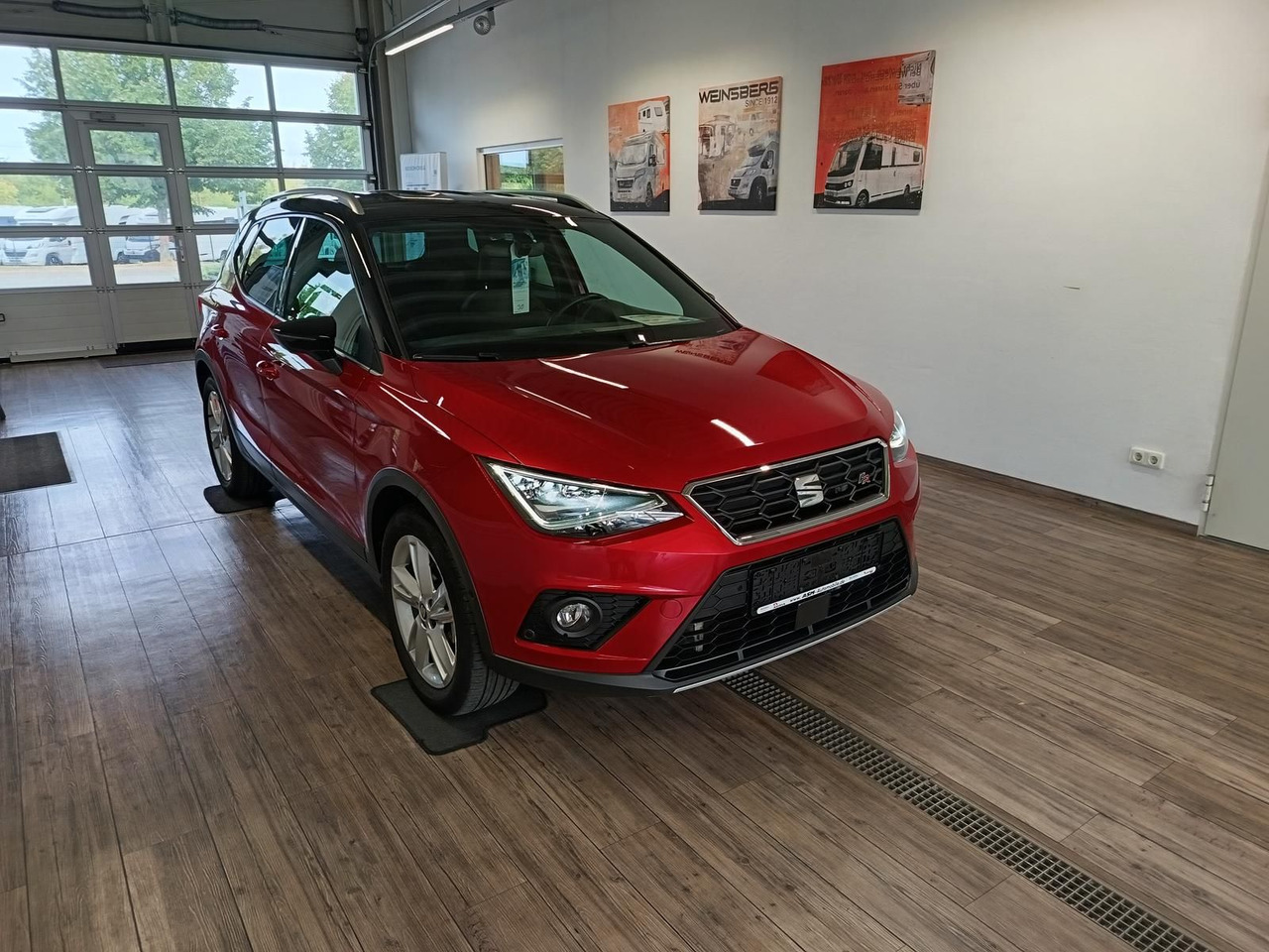 Seat Arona 1,5TSI FR*AHK*NAVI*ACC*LED*BEATS*R-KAM*DAB - SUV/ Geländewagen: das Bild 3 Seat Arona 1,5TSI FR*AHK*NAVI*ACC*LED*BEATS*R-KAM*DAB - SUV/ Geländewagen: das Bild 3