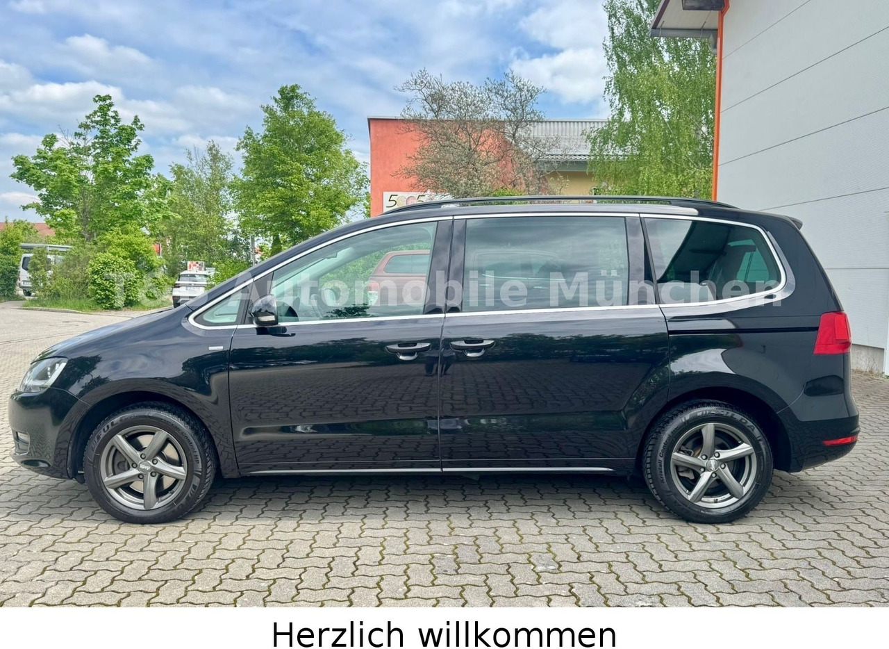 Volkswagen Sharan Match BMT*6-Si*Leder*Navi*Kamera*44.000km - Personentransporter: das Bild 1 Volkswagen Sharan Match BMT*6-Si*Leder*Navi*Kamera*44.000km - Personentransporter: das Bild 1