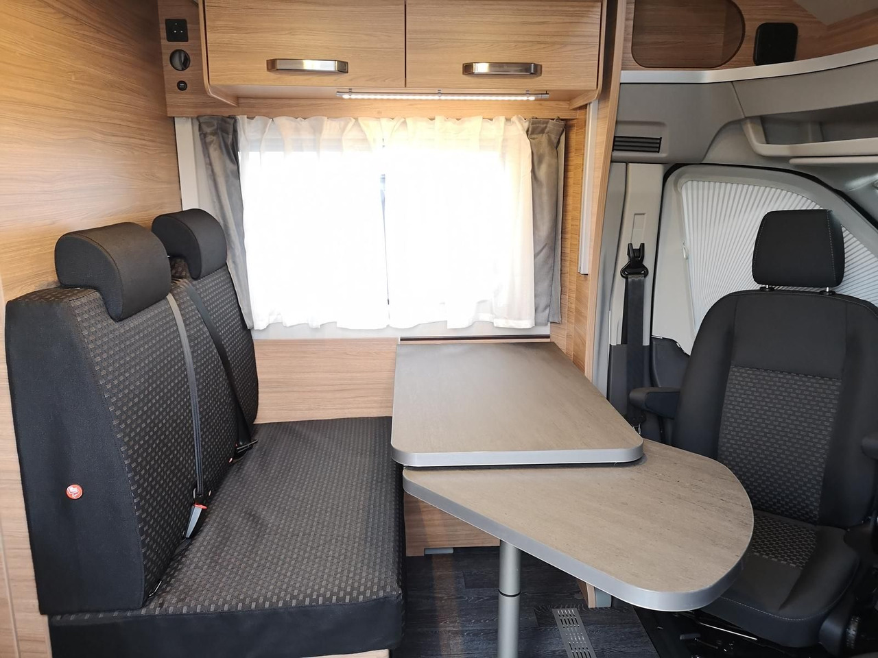 Teilintegriertes Wohnmobil Weinsberg CaraSuite 650 MEG*MJ 2025*MARKISE*LITHIUM*SOFORT: das Bild 9