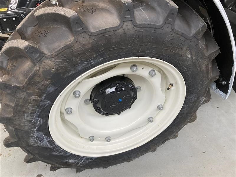 Alliance Farm Pro II 11.2R24 - 280/85R24 - Reifen für Landmaschine: das Bild 1 Alliance Farm Pro II 11.2R24 - 280/85R24 - Reifen für Landmaschine: das Bild 1