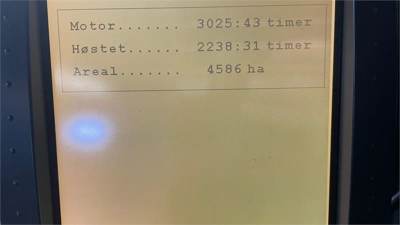 Mähdrescher Fendt 6330: das Bild 12