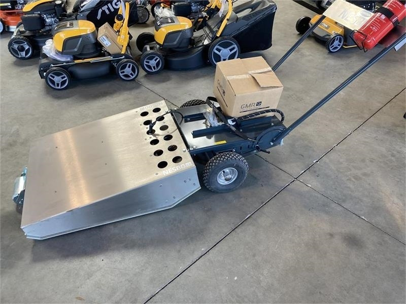 - - - Nesbo GF600E - Kommunal-/ Sonderfahrzeug: das Bild 1 - - - Nesbo GF600E - Kommunal-/ Sonderfahrzeug: das Bild 1