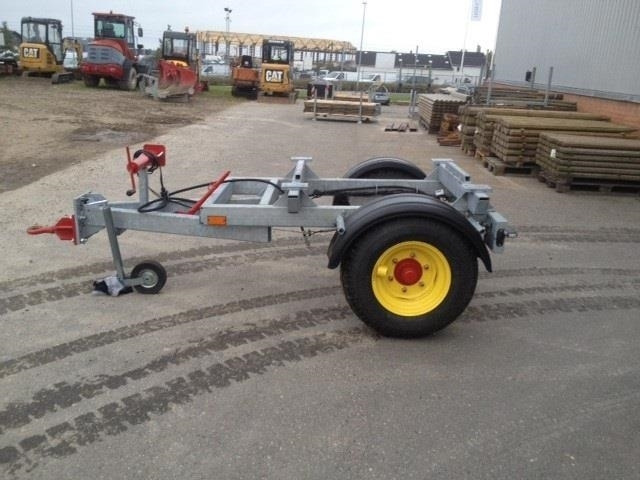 Solus Saltspreder undervogn - Kommunal-/ Sonderfahrzeug: das Bild 2 Solus Saltspreder undervogn - Kommunal-/ Sonderfahrzeug: das Bild 2