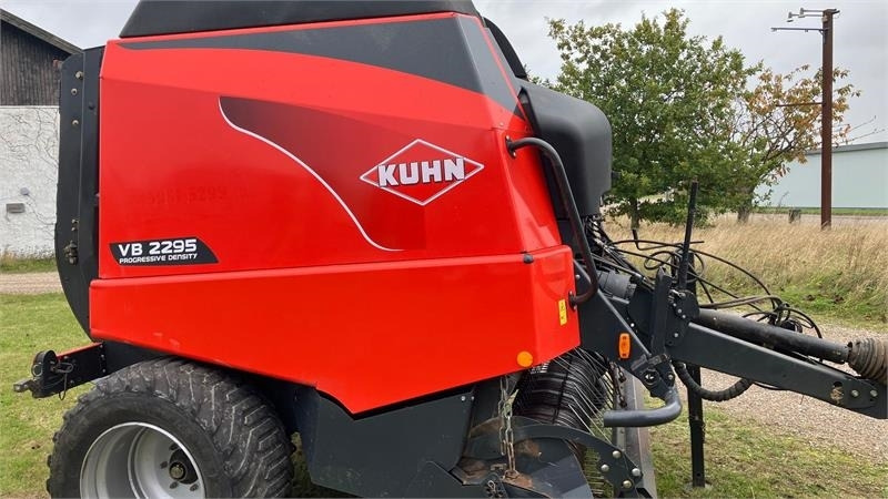 Kuhn VB 2295 - Rundballenpresse: das Bild 2 Kuhn VB 2295 - Rundballenpresse: das Bild 2