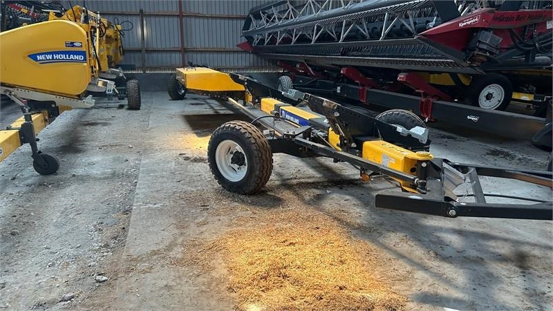 New Holland 4 hjulet skærebordsvogn - Schneidwerkswagen: das Bild 1 New Holland 4 hjulet skærebordsvogn - Schneidwerkswagen: das Bild 1