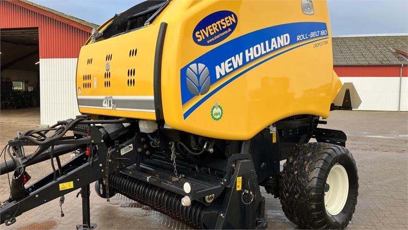 New Holland RB 180 CropCutter - Rundballenpresse: das Bild 1 New Holland RB 180 CropCutter - Rundballenpresse: das Bild 1
