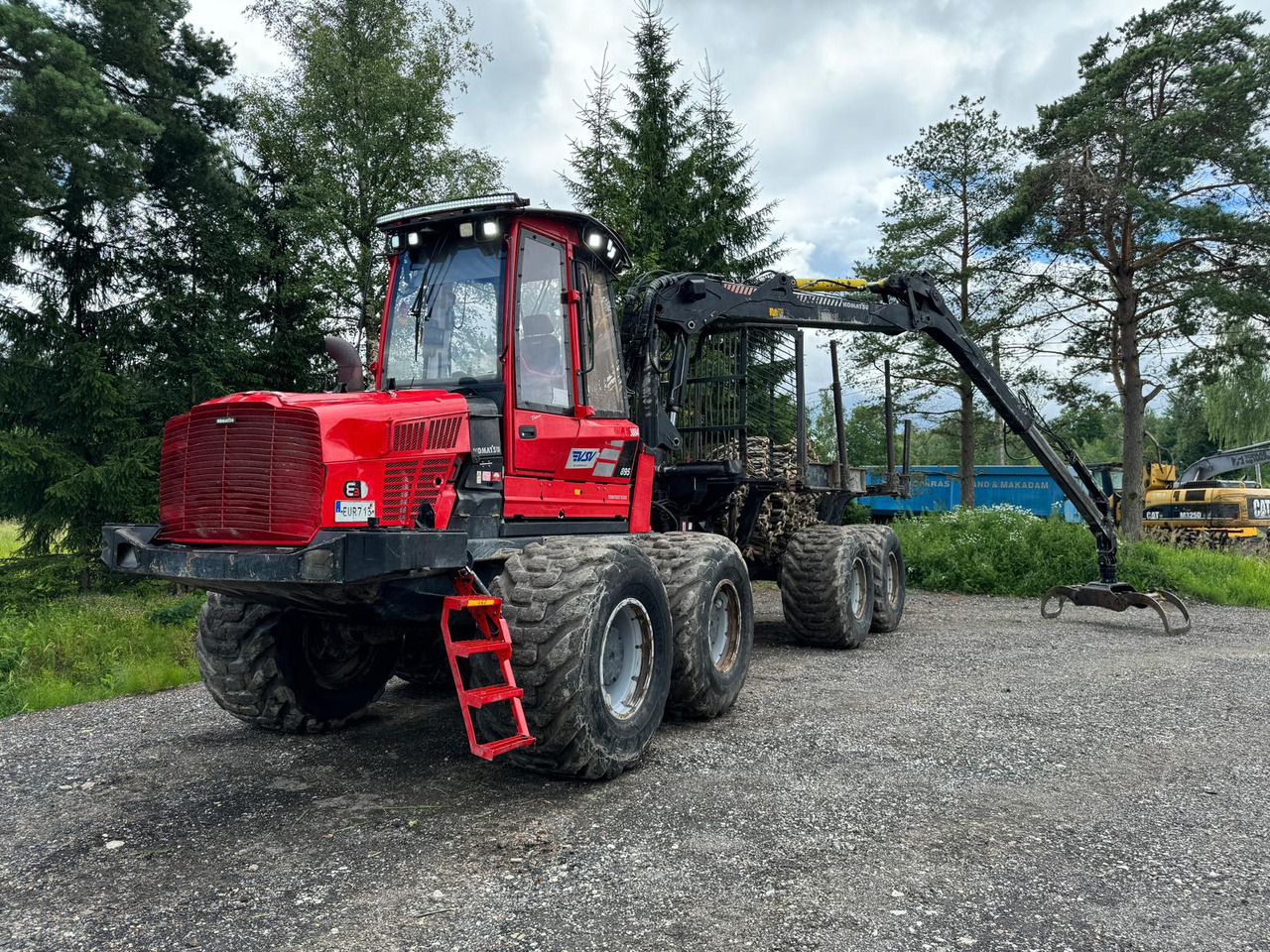 KOMATSU 895 - Forwarder: das Bild 2 KOMATSU 895 - Forwarder: das Bild 2