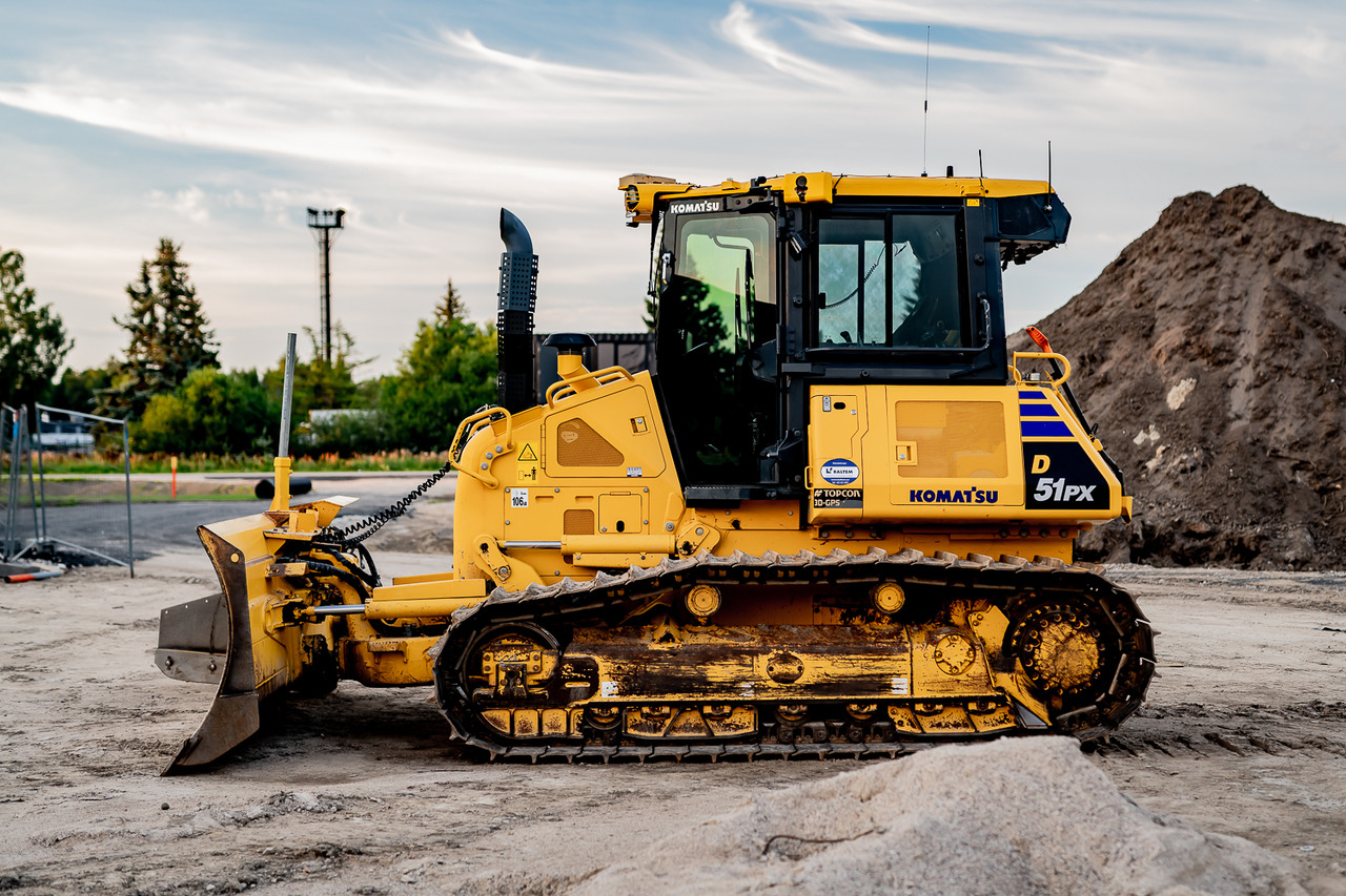 KOMATSU D51PX - Bulldozer: das Bild 1 KOMATSU D51PX - Bulldozer: das Bild 1