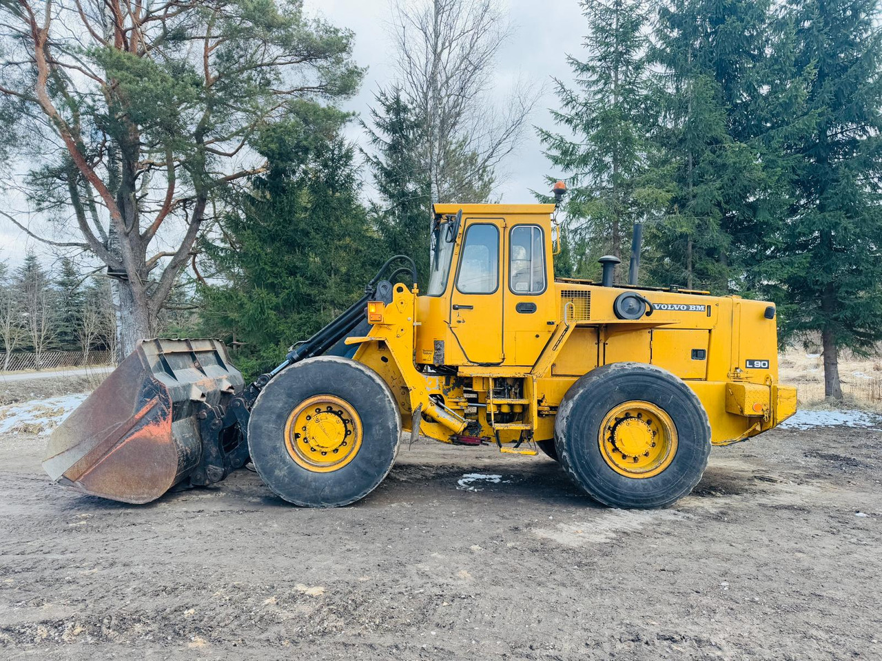 VOLVO L90 - Radlader: das Bild 2 VOLVO L90 - Radlader: das Bild 2