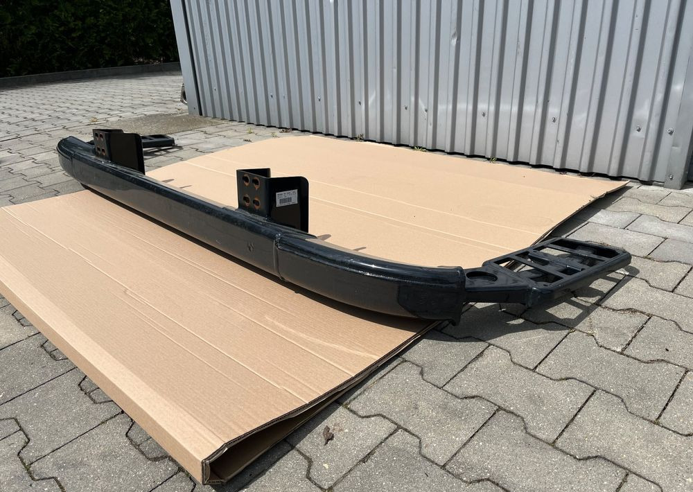 Belka najazdowa MAN TGL TG3 zderzak nowy model - Karosserie und Außen für LKW: das Bild 1 Belka najazdowa MAN TGL TG3 zderzak nowy model - Karosserie und Außen für LKW: das Bild 1