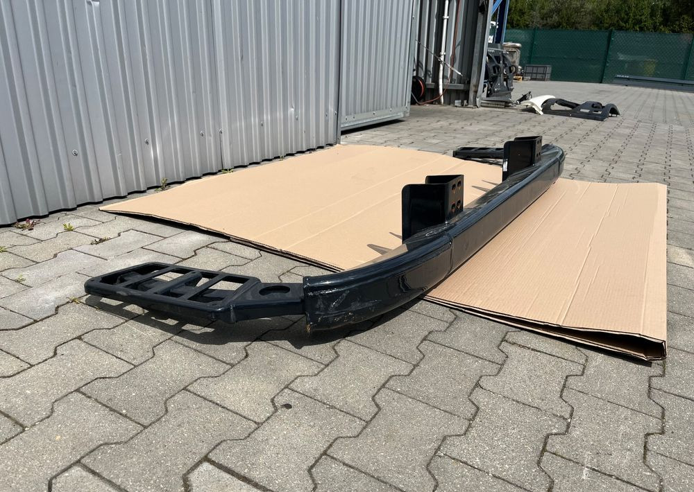 Belka najazdowa MAN TGL TG3 zderzak nowy model - Karosserie und Außen für LKW: das Bild 2 Belka najazdowa MAN TGL TG3 zderzak nowy model - Karosserie und Außen für LKW: das Bild 2