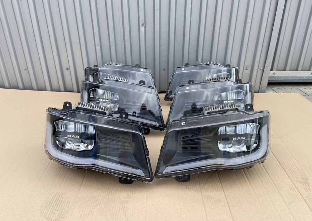 Lampa LED MAN TG3 TGX nowy model reflektor - Lichter/ Leuchten für LKW: das Bild 1 Lampa LED MAN TG3 TGX nowy model reflektor - Lichter/ Leuchten für LKW: das Bild 1