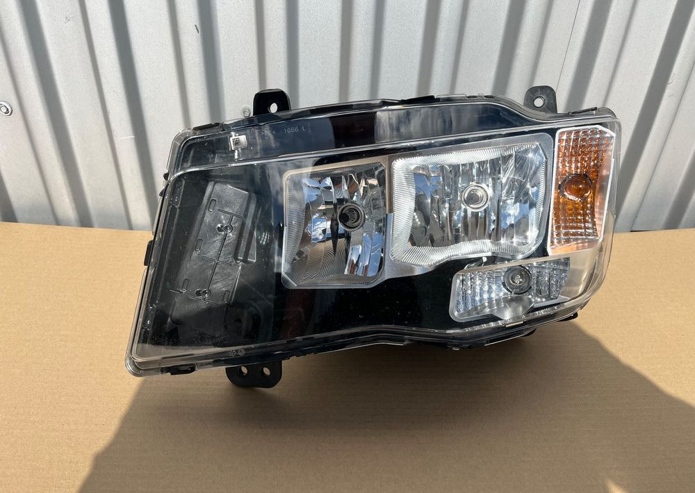 Lampa MAN TGL TGM TG3 reflektor RH nowy model - Lichter/ Leuchten für LKW: das Bild 1 Lampa MAN TGL TGM TG3 reflektor RH nowy model - Lichter/ Leuchten für LKW: das Bild 1