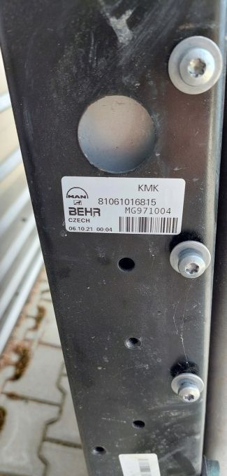 MAN TGS TG3 NOWY MODEL CHŁODNICA CHŁODNICE KOMPLET - Kühler für LKW: das Bild 4 MAN TGS TG3 NOWY MODEL CHŁODNICA CHŁODNICE KOMPLET - Kühler für LKW: das Bild 4