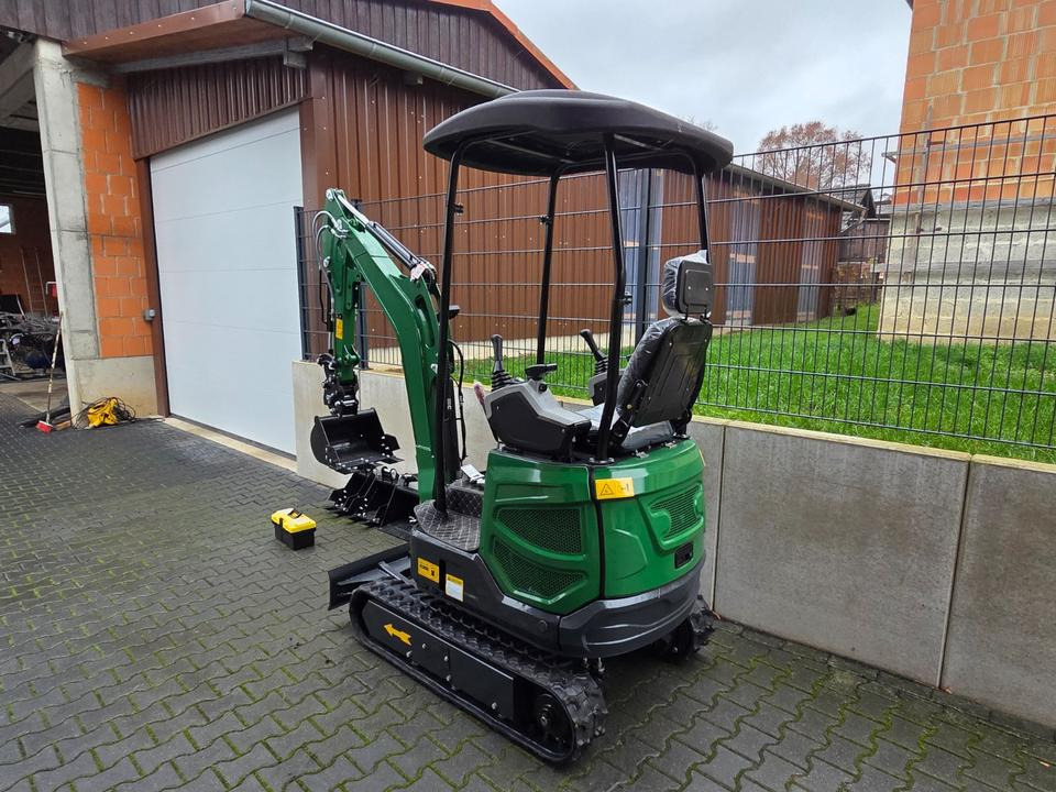 Black Friday Minibagger 1,4t Schnellwechsler 18,5 KW Löffelpaket - Minibagger: das Bild 2 Black Friday Minibagger 1,4t Schnellwechsler 18,5 KW Löffelpaket - Minibagger: das Bild 2