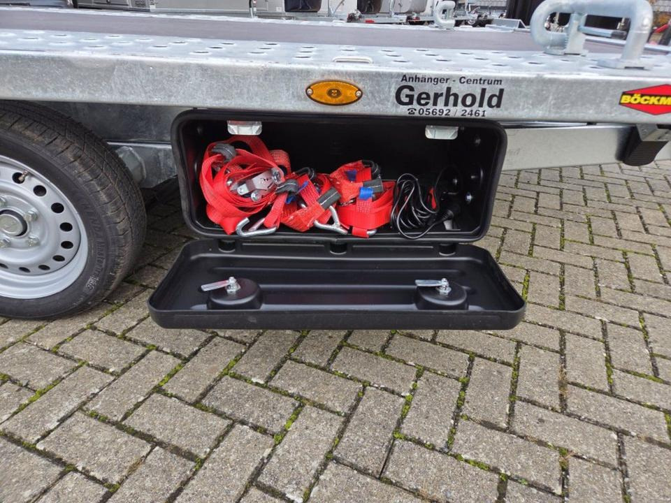 Autotransporter Anhänger Black FridayPKW-Anhänger Autotransporter 3,5to. E-Winde 100 km/h: das Bild 15 Autotransporter Anhänger Black FridayPKW-Anhänger Autotransporter 3,5to. E-Winde 100 km/h: das Bild 15