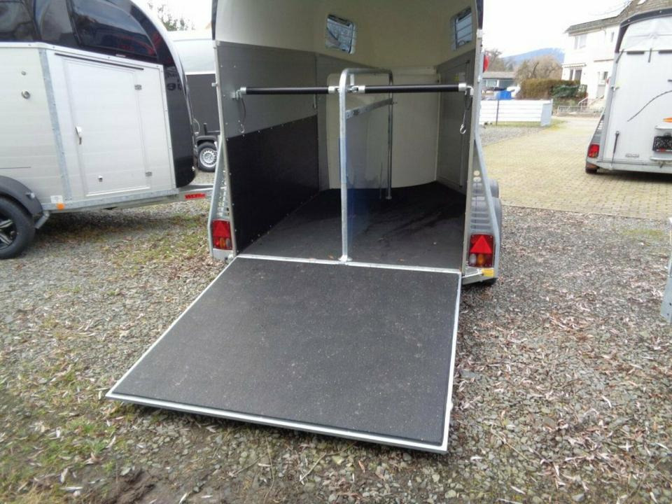 Pferdeanhänger Böckmann Pferdeanhänger zu VERMIETEN Leihanhänger ab 55€/Tag: das Bild 7